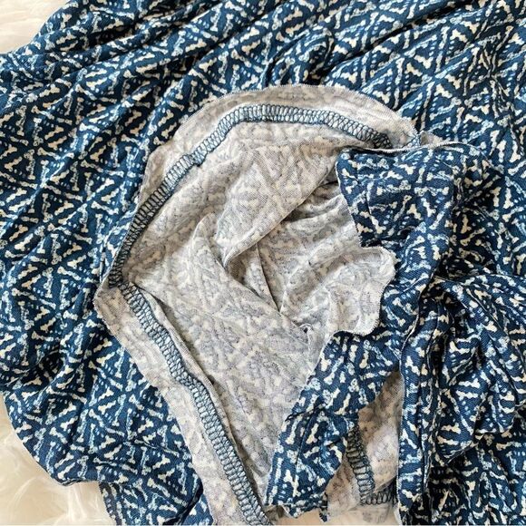 Urban Outfitters Blue Patterned Romper - Picture 5 of 7